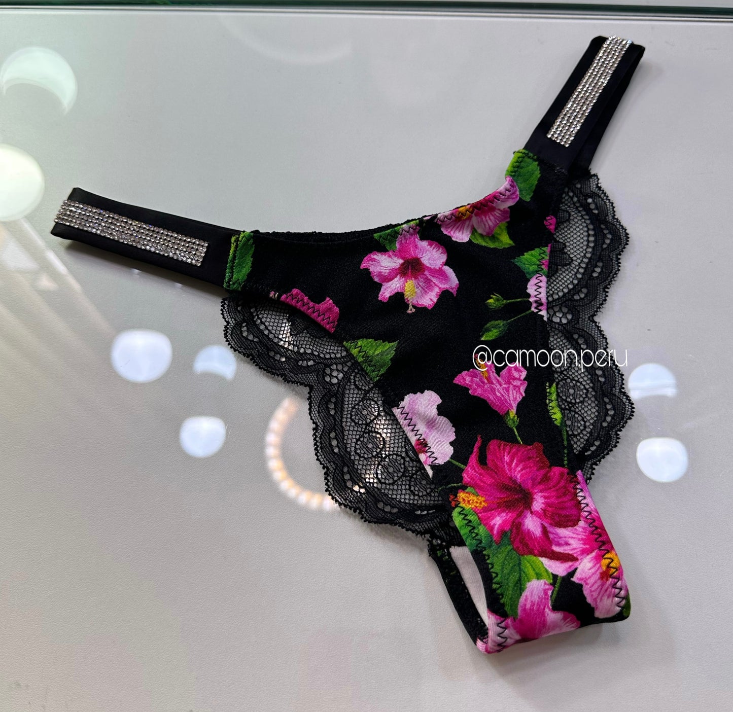 TRUSAS BIKINI CON ENCAJE