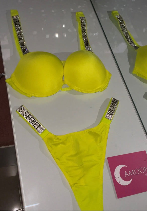 SET VICTORIA SECRET