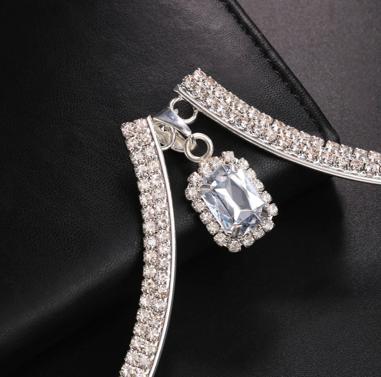 ACCESORIO DE PECHO