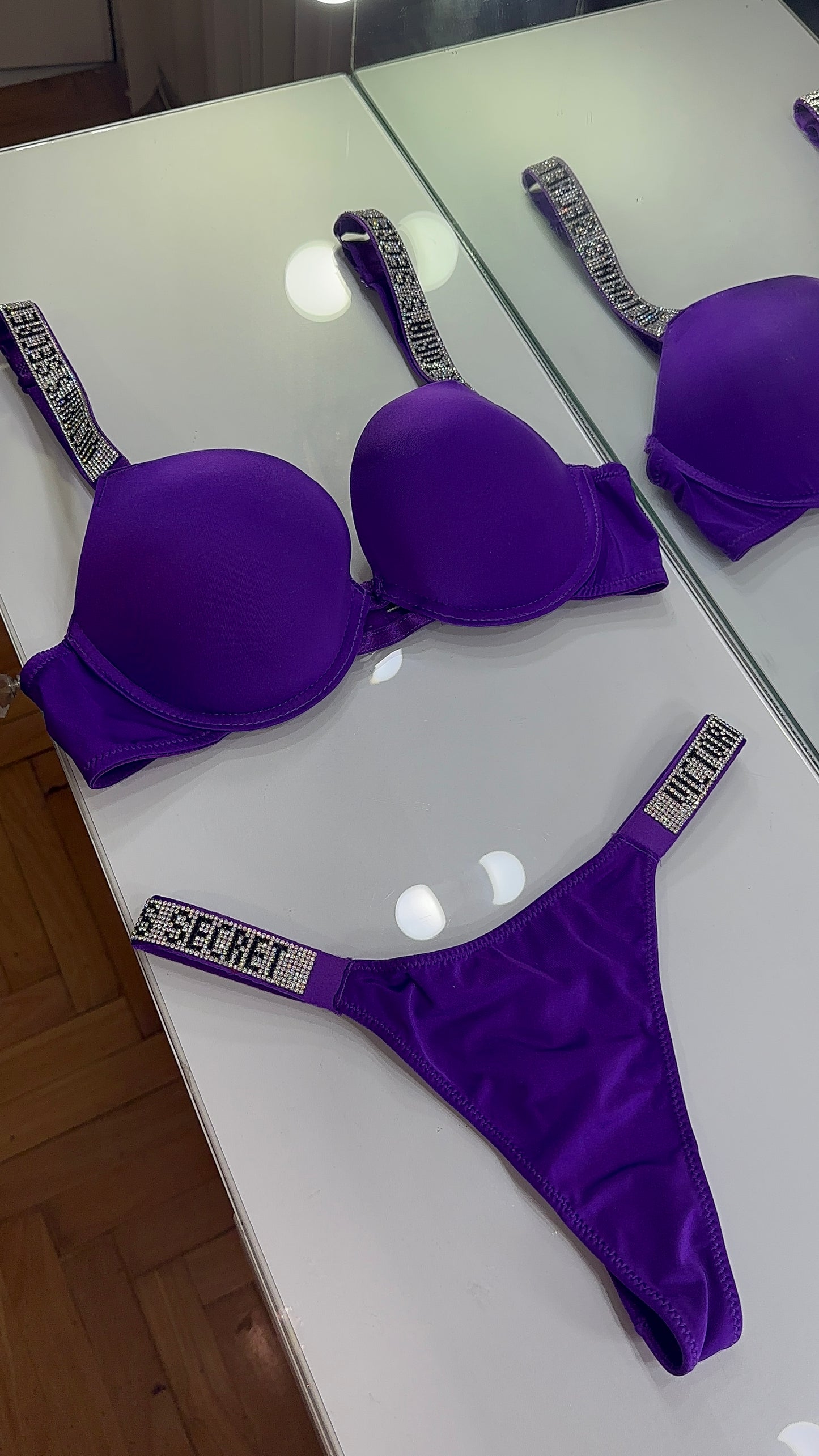 SET VICTORIA SECRET