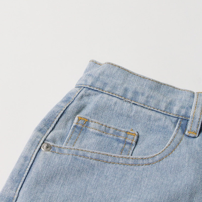 AURORA JEANS