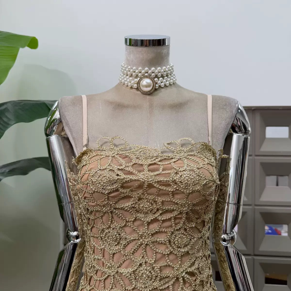 VESTIDO GOLDEN