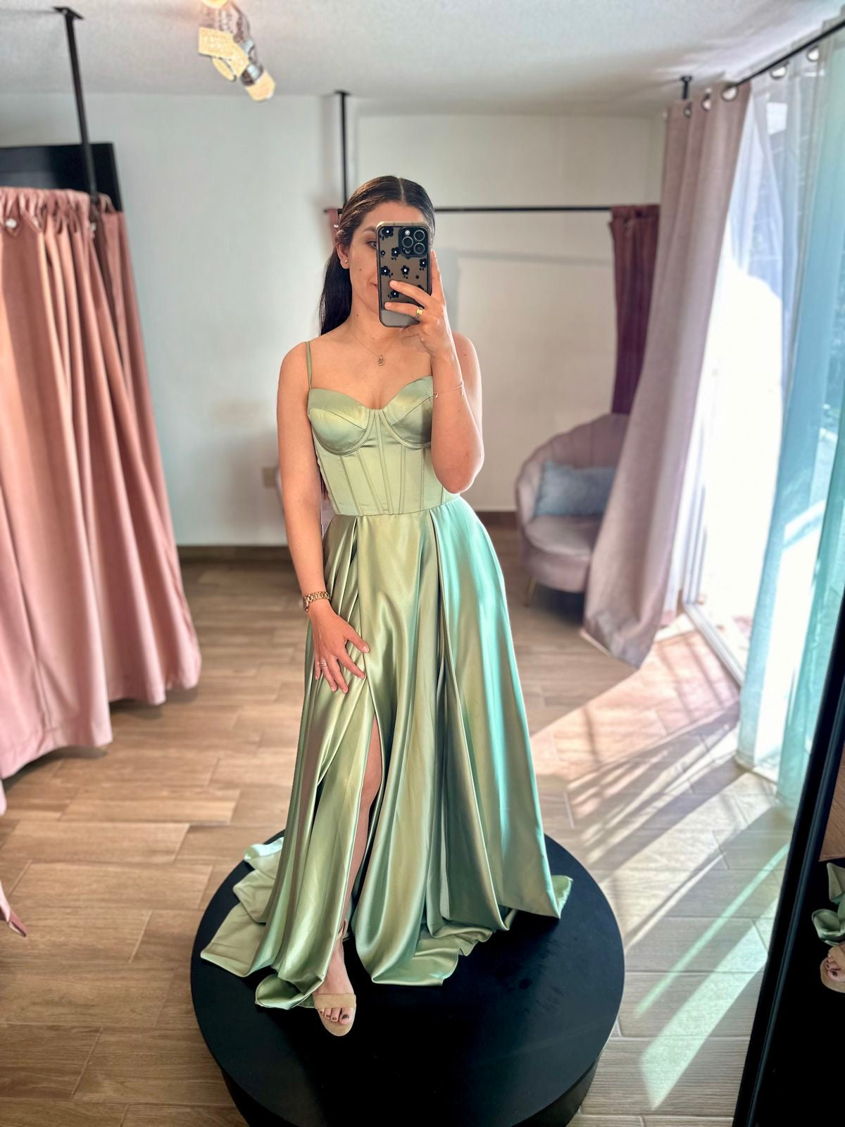 VESTIDO JADE