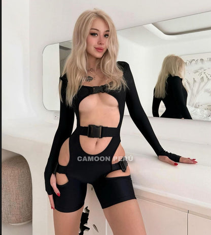 ENTERIZO SHORT EILISH